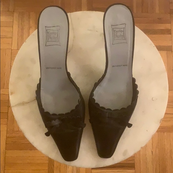 Cynthia Rowley Black Pointy Kitten Heels - Picture 1 of 7